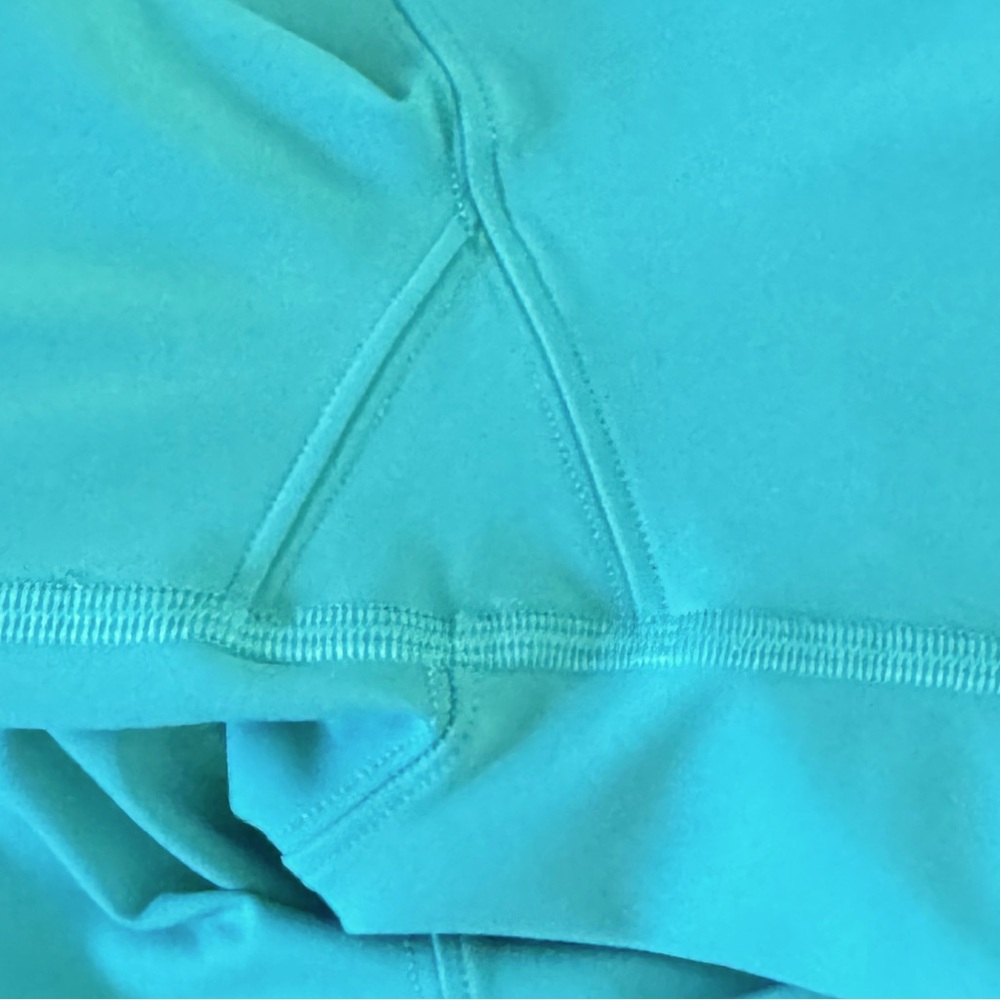 Lululemon On Pace Shorts - Picture 7 of 12